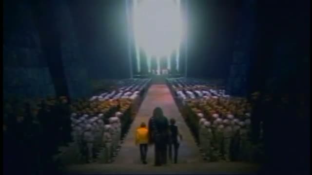 Arthur Et La Guerre Des Deux Mondes 10. Fragmanı