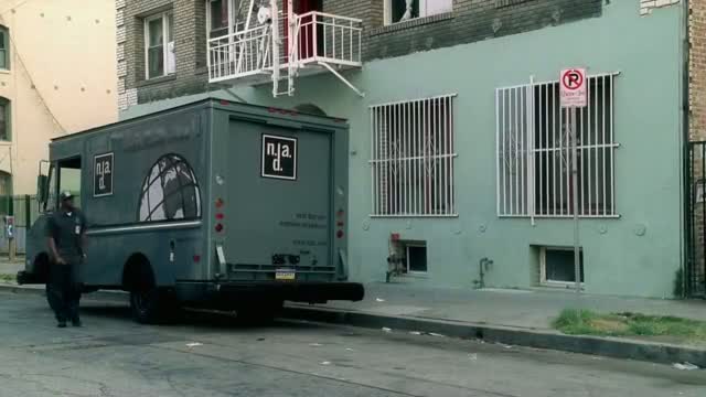 Next Day Air 3. Fragmanı