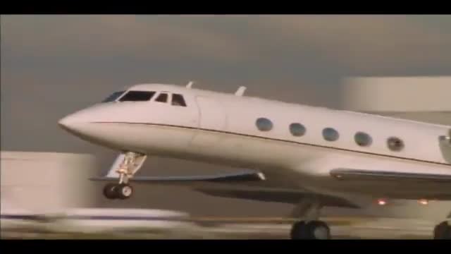 Hijacked 1. Fragmanı