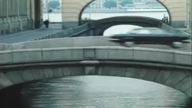 Midnight In Saint Petersburg 1. Fragmanı