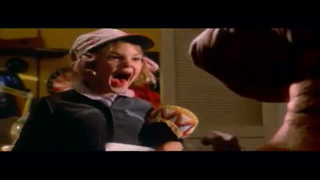 E.T.: The Extra-Terrestrial 2. Fragmanı