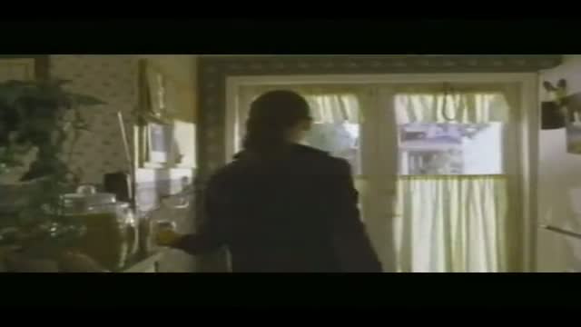 Spliced 1. Fragmanı