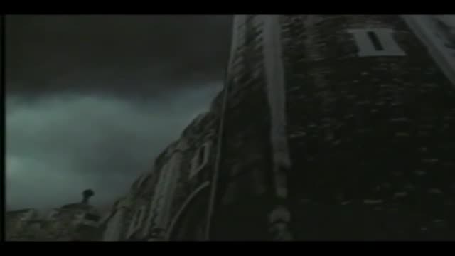 Elizabeth 2. Fragmanı