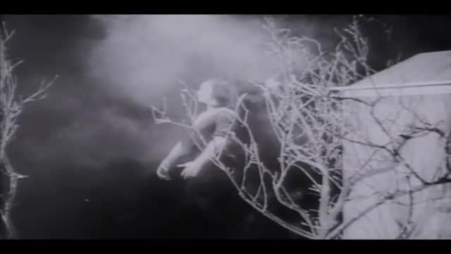 Plan 9 From Outer Space 2. Fragmanı