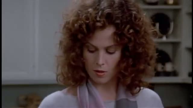 Secrets of the Clown 3. Fragmanı