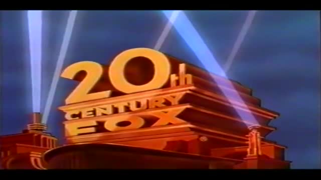 29th Street 1. Fragmanı