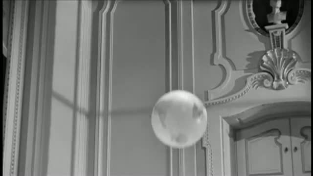 Ils Sont Fous Ces Sorciers 1. Fragmanı