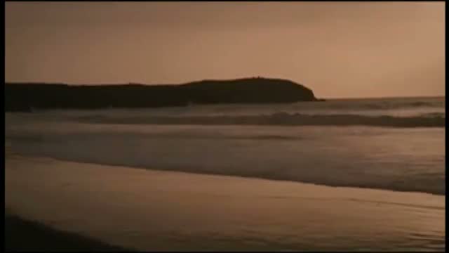 Submarine 10. Fragmanı