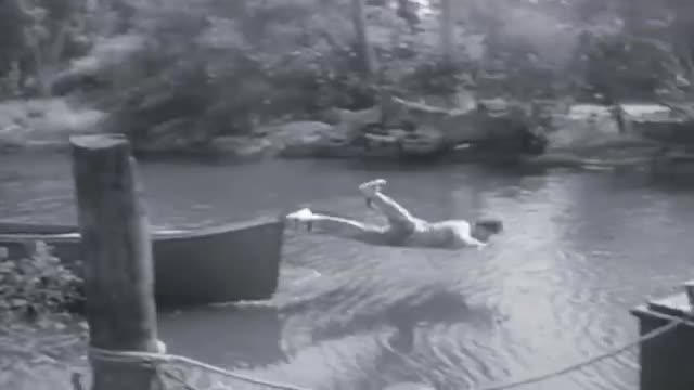 Mchales Navy 3. Fragmanı