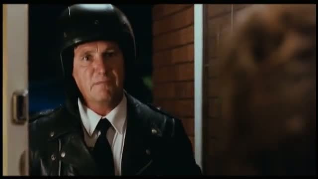 Clubland 2. Fragmanı