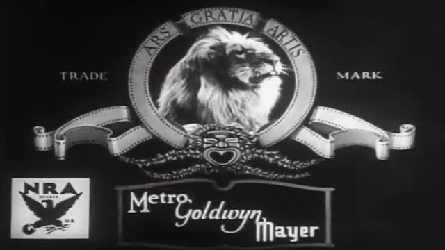 The Devil\'s Brother (1933) 1. Fragmanı