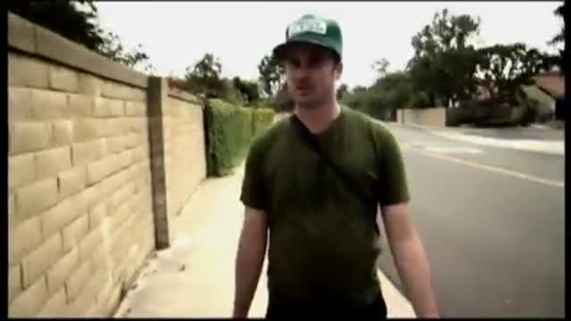 Beautiful Losers 1. Fragmanı