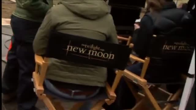 New Moon 1. Fragmanı