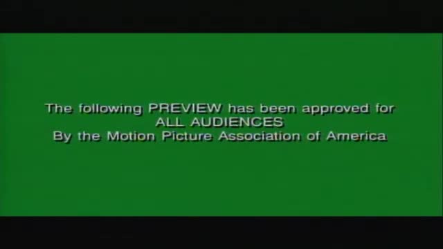 15 Till Midnight 3. Fragmanı