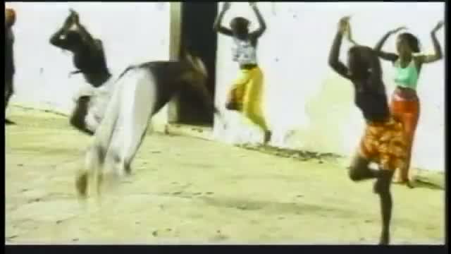 1 Giant Leap 2. Fragmanı