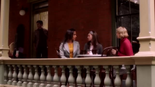 Damsels in Distress 4. Fragmanı