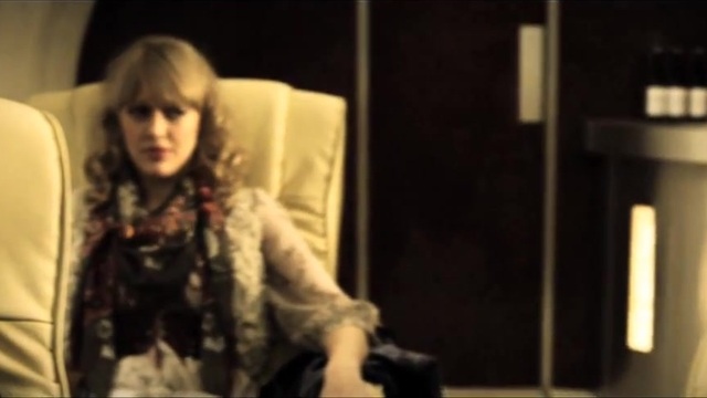 Panic Button Fragman