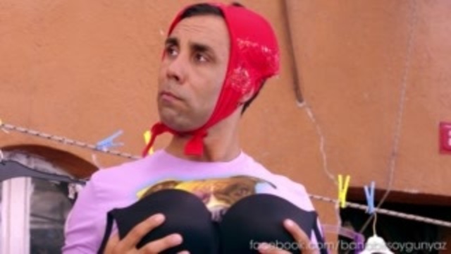 Bana Bir Soygun Yaz fragmanı