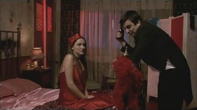 Ateşteki Kağıtlar Fragman