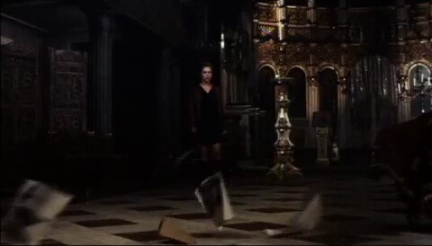 Kan ve Çikolata Fragman