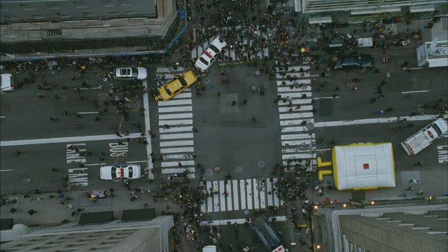 Gerçeğin Peşinde Fragman