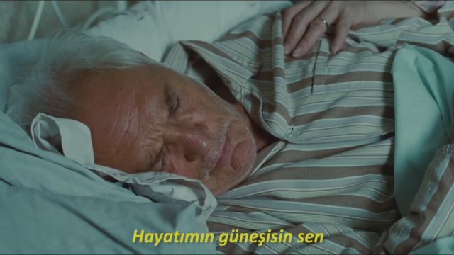 Yarım Kalan Şarkı Türkçe Altyazılı Fragman