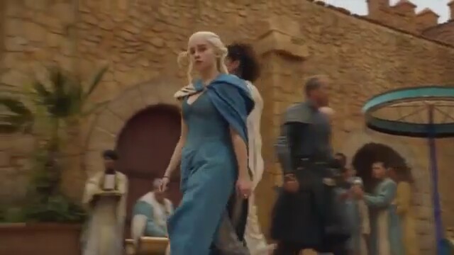 Game Of Thrones - Khaleesi Ejderhaları Satma Sahnesi