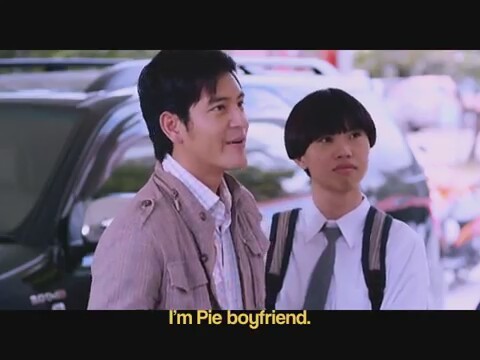 Yes or No: Yaak Rak Gaw Rak Loey