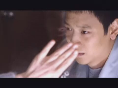 Maundy Thursday (2006) fragmanı