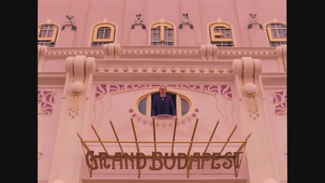 The Grand Budapest Hotel - Lobby Boy Sahnesi