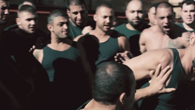 Convict (2013) Fragman