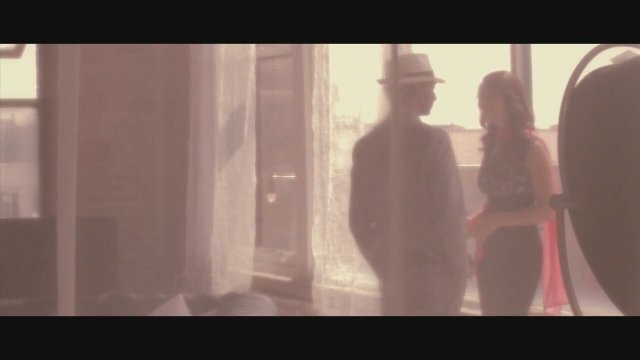 Silhouettes (2012) Fragman