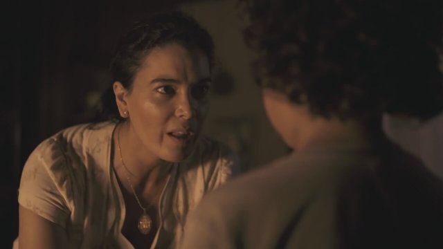 Zamanın Sonundaki Ev (2013) fragmanı