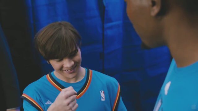 Thunderstruck Fragman