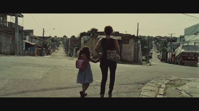 Kurt Kapıda Fragman