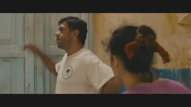 La Vita Facile Fragman