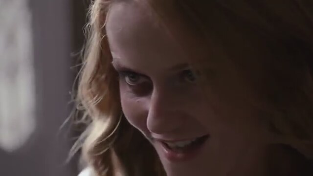 The Surrogate Fragman