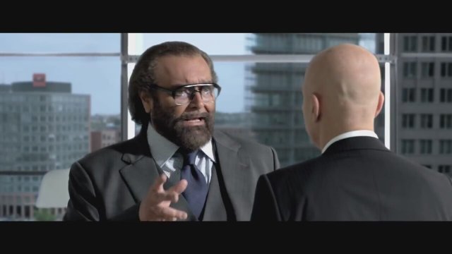 La gente che sta bene Fragman