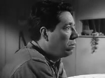 Tuzlu Topraklar Sahne