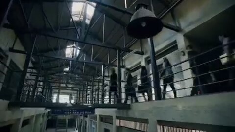 Sirius (2013) fragmanı