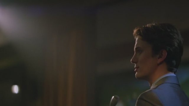 Live at the Foxes Den Fragman