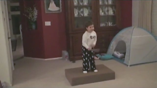 Alive Inside (2014) fragmanı