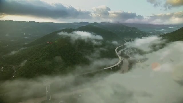 Broche de Oro Fragman