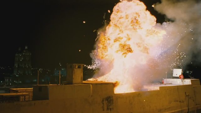 Suave Patria Fragman