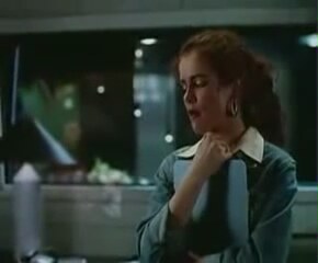 Talk Radio (1988) fragmanı