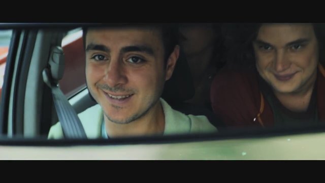 Si caii sunt verzi pe pereti Fragman