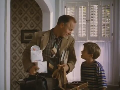 Milk Money (1994) fragmanı