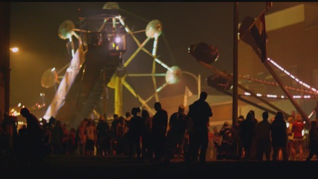 Rich Hill (2014) fragmanı