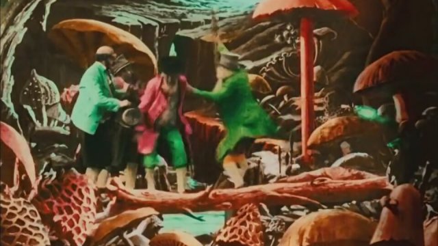 Le voyage extraordinaire Fragman