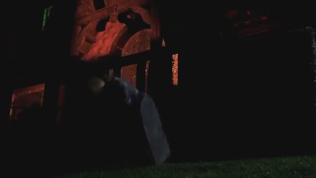 The Dog Who Saved Halloween Fragman